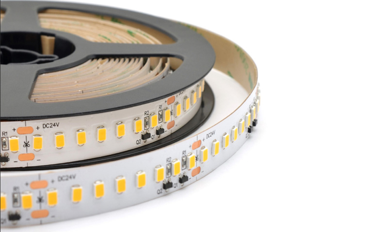 Fantastisk bred tsunamien 190LM/W High Efficiency 2835 Osram flexible led strip light - Tyria Lighting